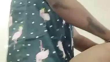 Indian shemale fucks a sexy babe in the doggy style