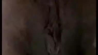 Desi hot girl video call showing pussy