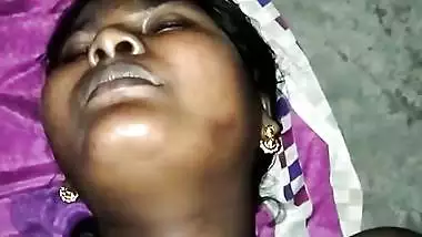 South Indian busty MILF unsatisfied pussy fucking