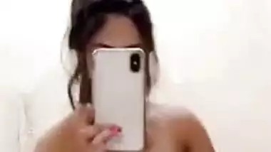 Winning Indian with navel piercing likes to act in XXX way