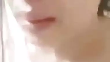 Sexy maal naked body showing on video call