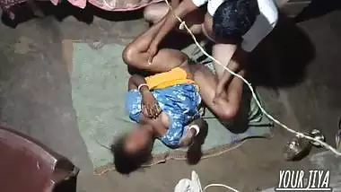 Indian girl has sex with her boyfriend