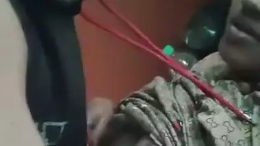 Desi lovers kissing and fucking xxx hot MMS