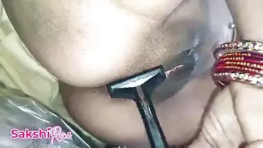 Indian Bahu, kamre me Chut Ke Baal Saaf kar rahi thi, Sasur Ne Dekh Choda, desi xxx sex video
