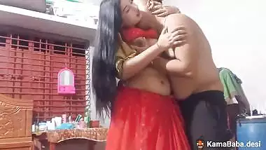 Pervert and his hot stepmom’s Assamese sex video