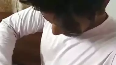 A 21-year-old college girl gives a desi blowjob to her lover