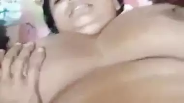 Cheating Bhabhi has fun with her house owner