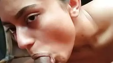 Bengaluru girlfriend blowjob and viral sex in doggy