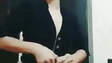 Mishti Basu, a Bengali-origin adult actress nude MMS