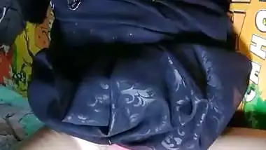 DesiScandals – Hot aunty fucking in saree on net