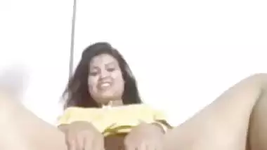 Boudi lifting nighty naked pussy pics and videos