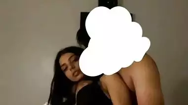 Indian modeling girl pics and sex videos with photographer