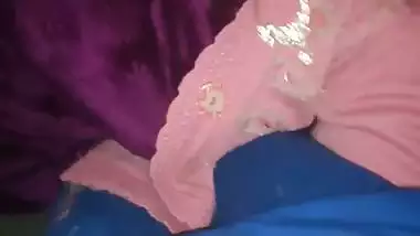 Bhabhi gives a quick desi blowjob to her horny Devar